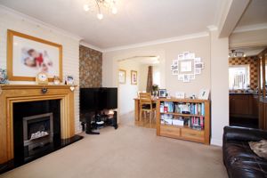 Lounge- click for photo gallery